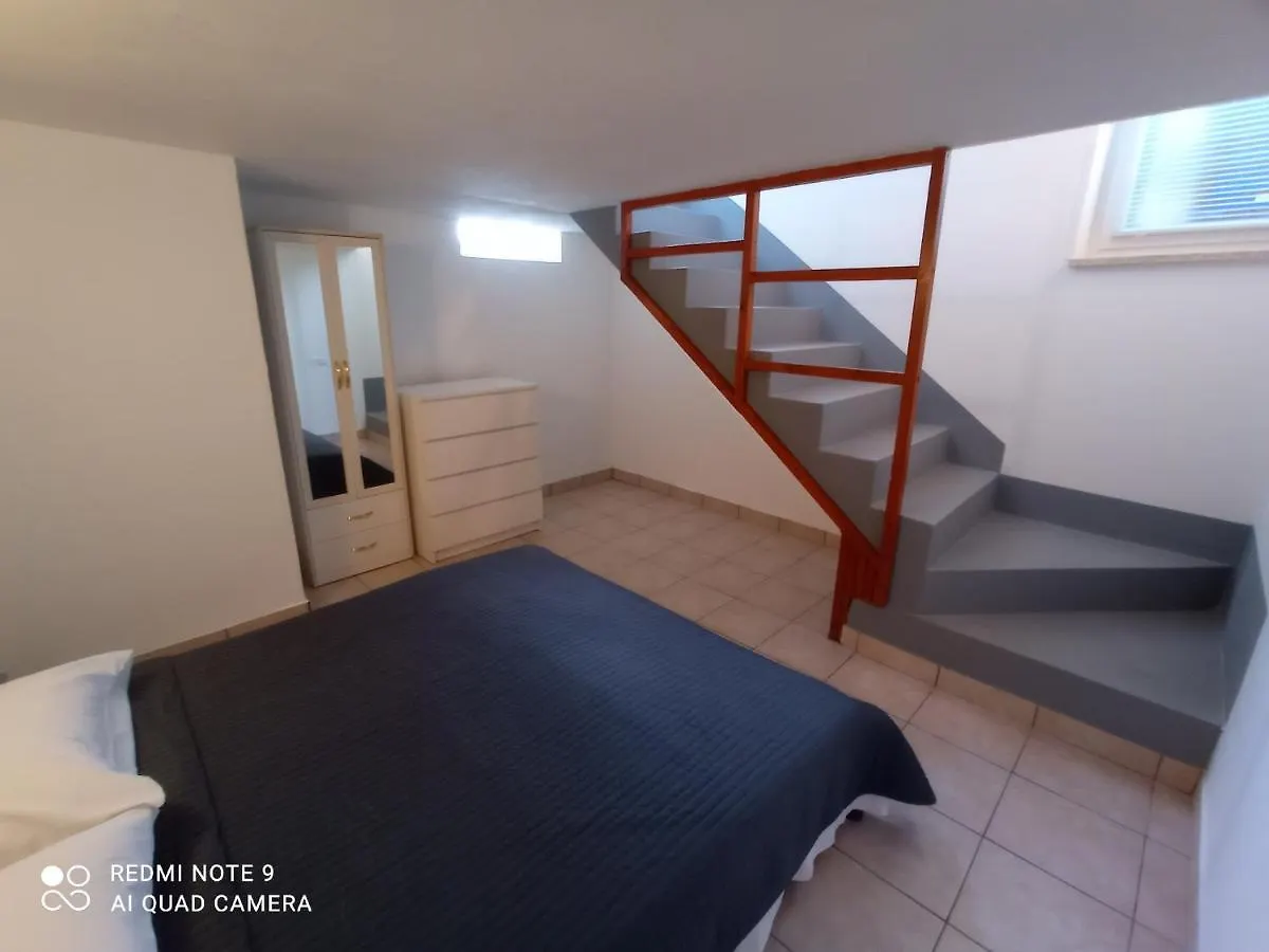 Studio apartman Premantura Appartamento